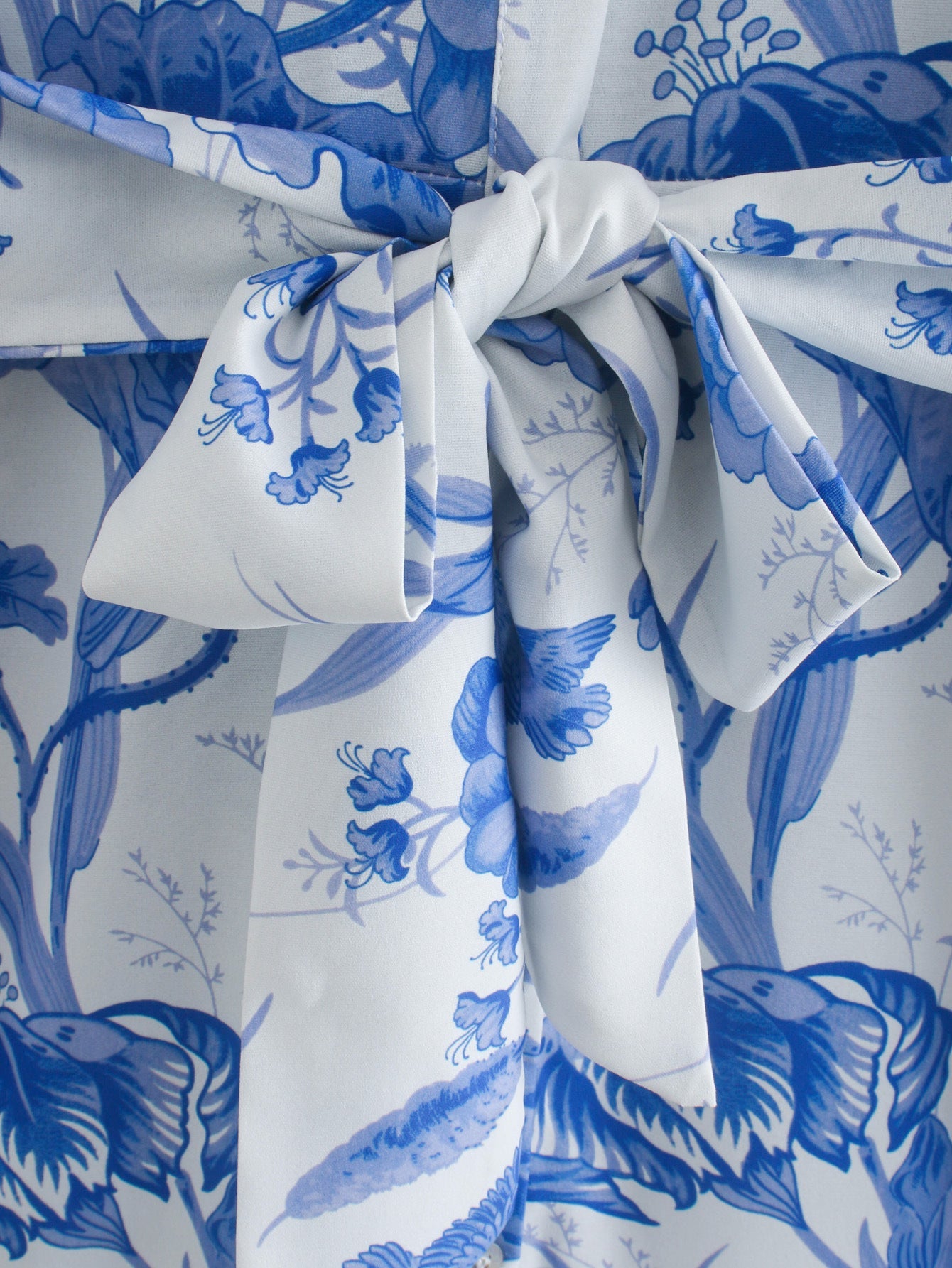 MAËLLE – Long Floral Shirt Dress with Waistband | White & Blue