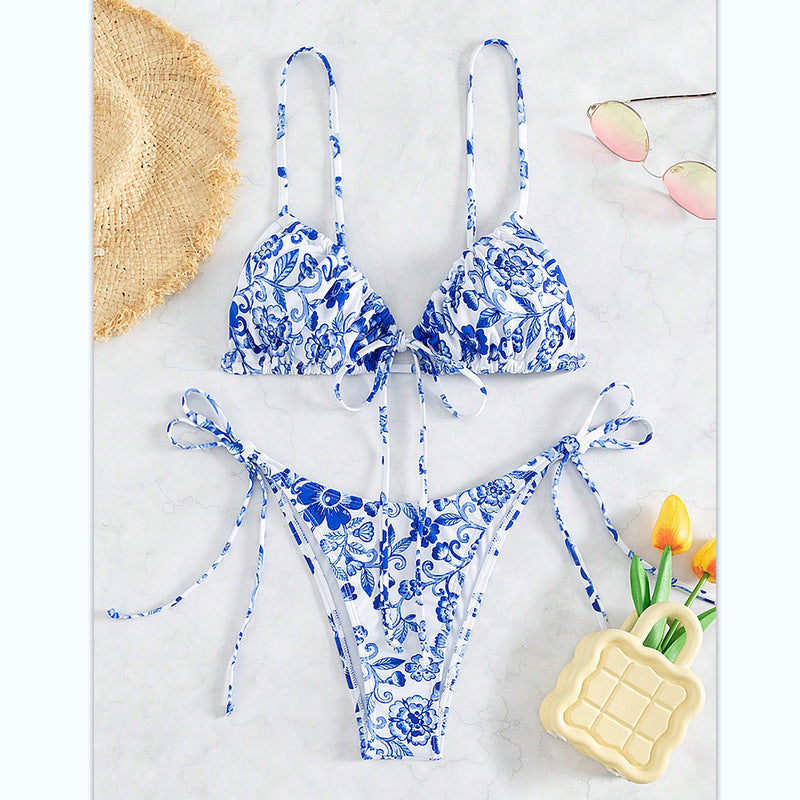 ÉLISE – Floral Vintage-Style Bikini Set | White & Blue