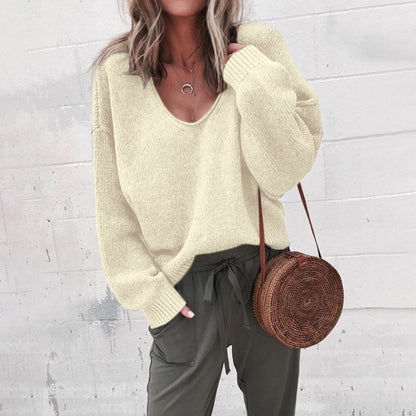 KIM – V-neck knitted sweater
