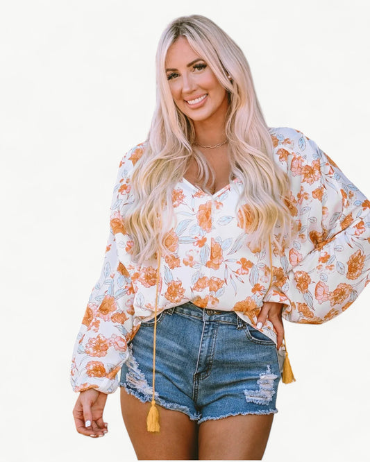 LUNA – Floral v-neck blouse