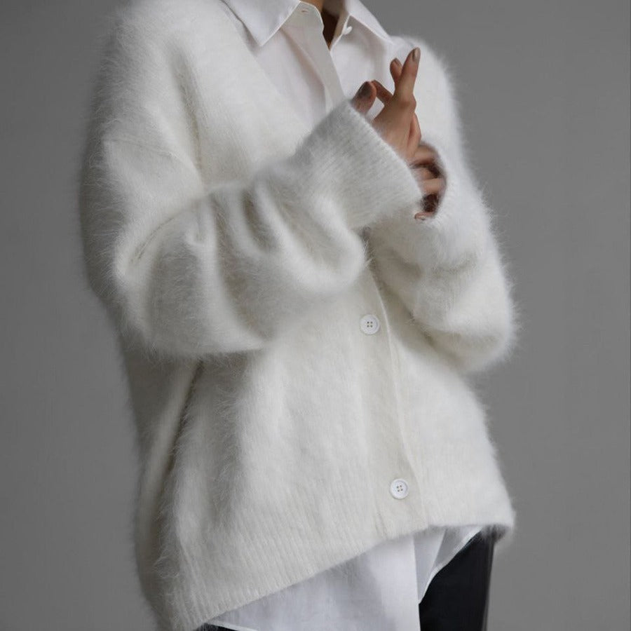AMELIA - KNITTED & COMFORTABLE - CARDIGAN
