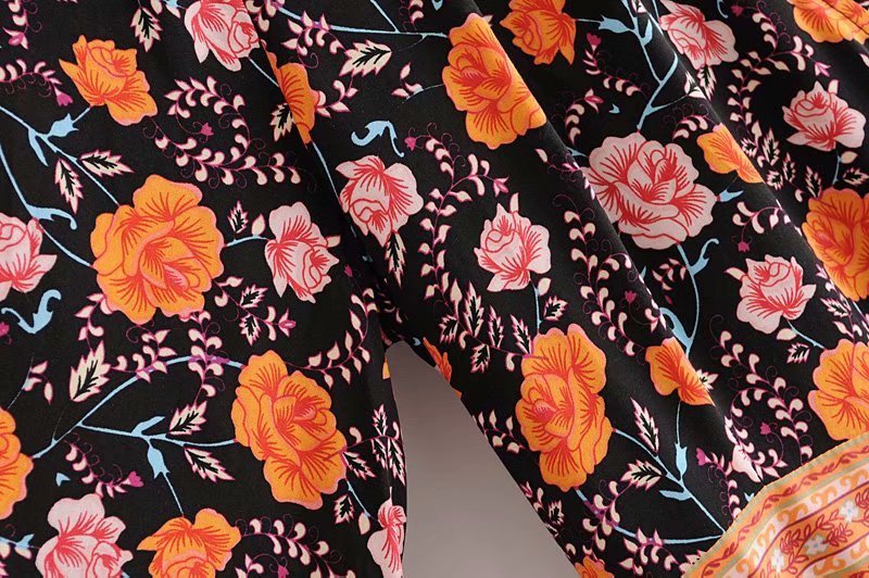 SERENE – Long Dress with V-Neck and Floral Pattern – Wrap Model with Waistband