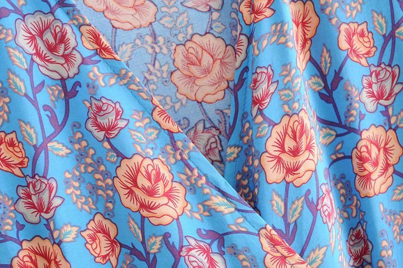 SERENE – Long Dress with V-Neck and Floral Pattern – Wrap Model with Waistband