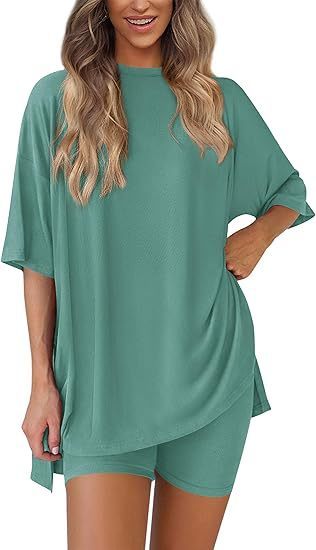 VELORA – Soft lounge set
