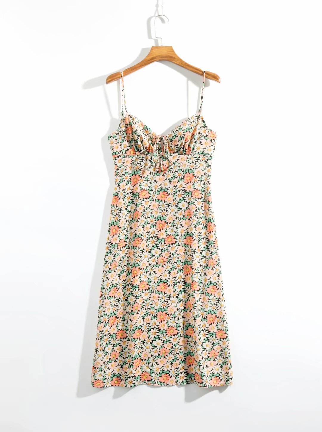 Floral Midi Dress with Thin Straps – Feminine & Relaxed