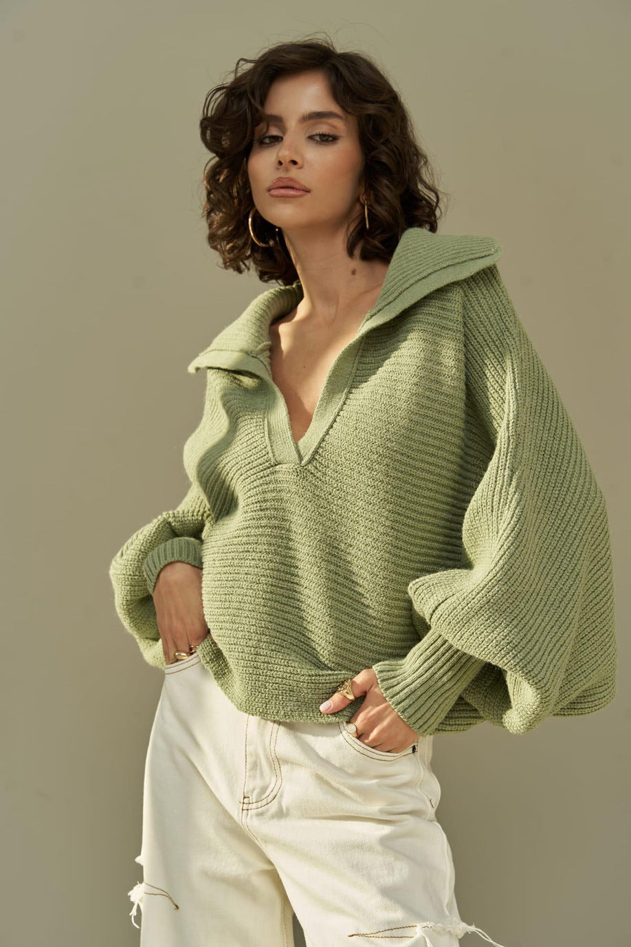 CASANDRA - KNITTED & SPACIOUS - SWEATER