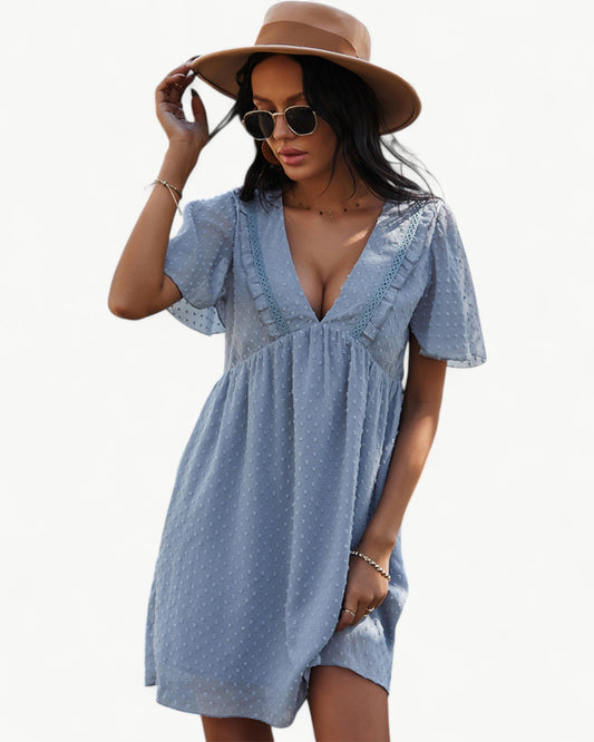 CAMILLE – Airy summer dress with lace details