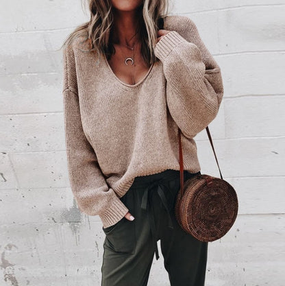 KIM – V-neck knitted sweater