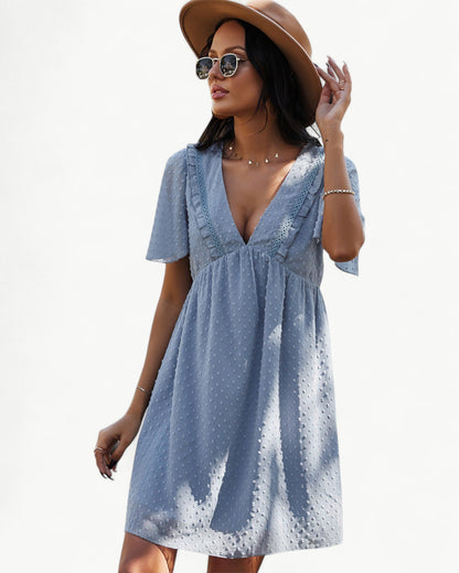 CAMILLE – Airy summer dress with lace details