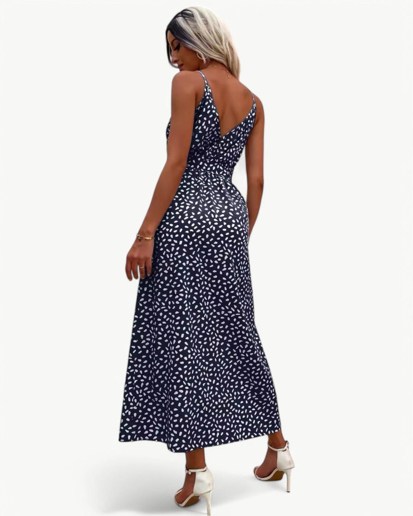 SOLÈNE – V-neck summer dress with double slits | Elegant & timeless