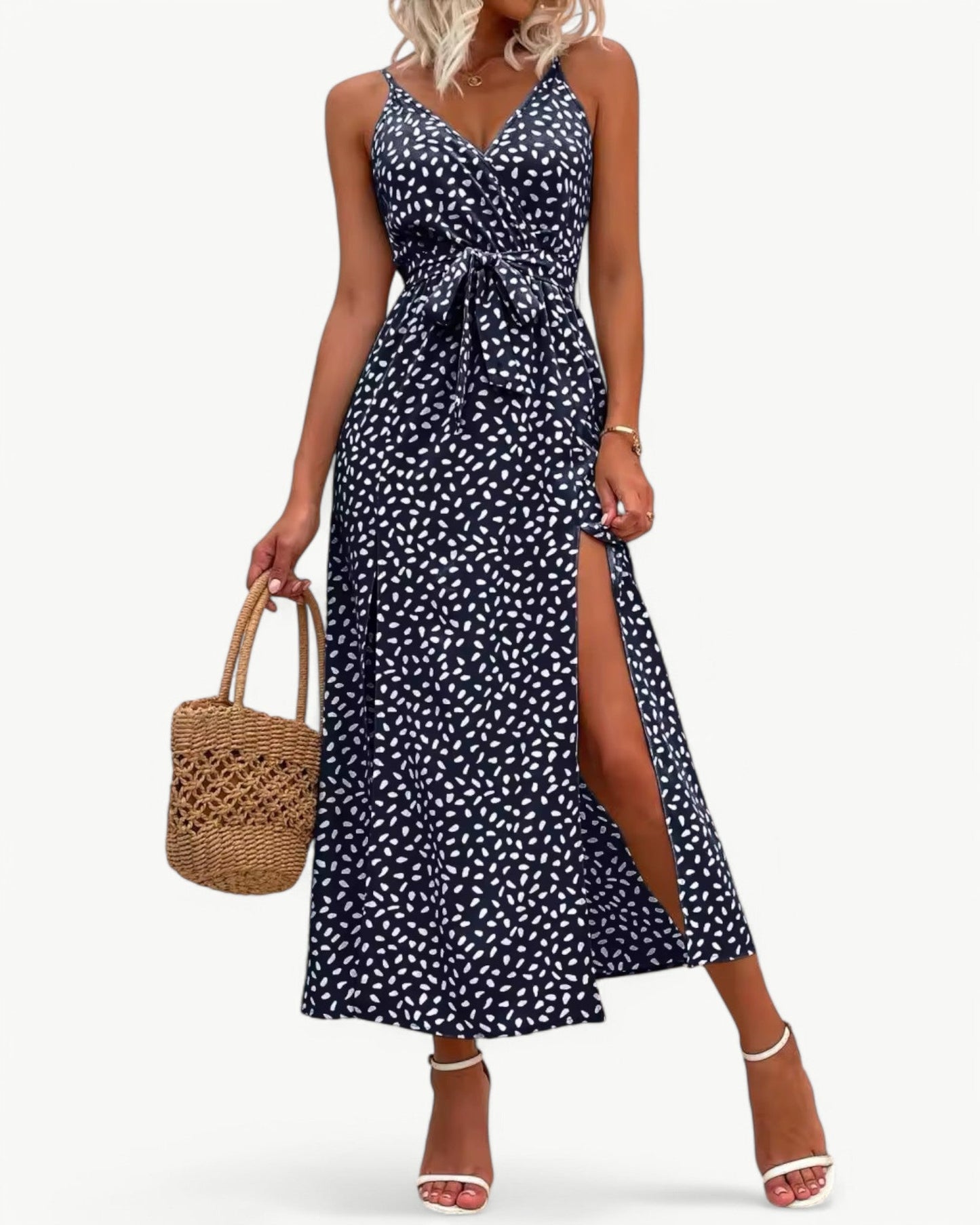 SOLÈNE – V-neck summer dress with double slits | Elegant & timeless