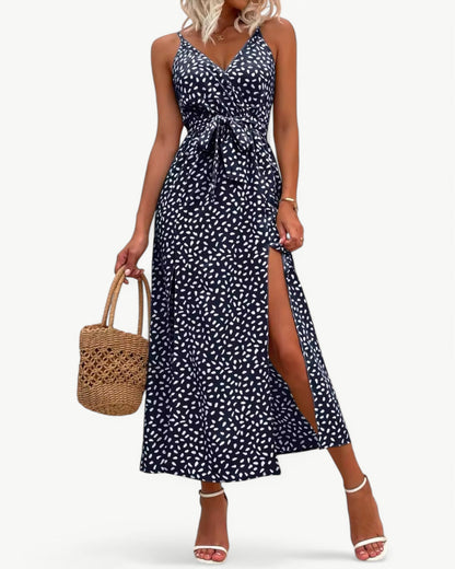 SOLÈNE – V-neck summer dress with double slits | Elegant & timeless
