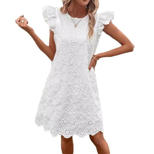 ÉMILIE – White dress with embroidered details | Timeless & charming look