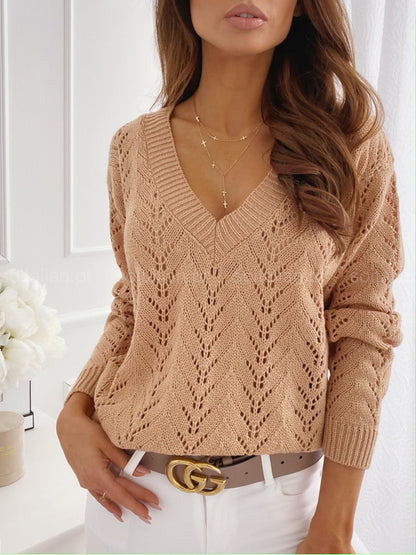HELENE – Hollow v-neck knitted sweater