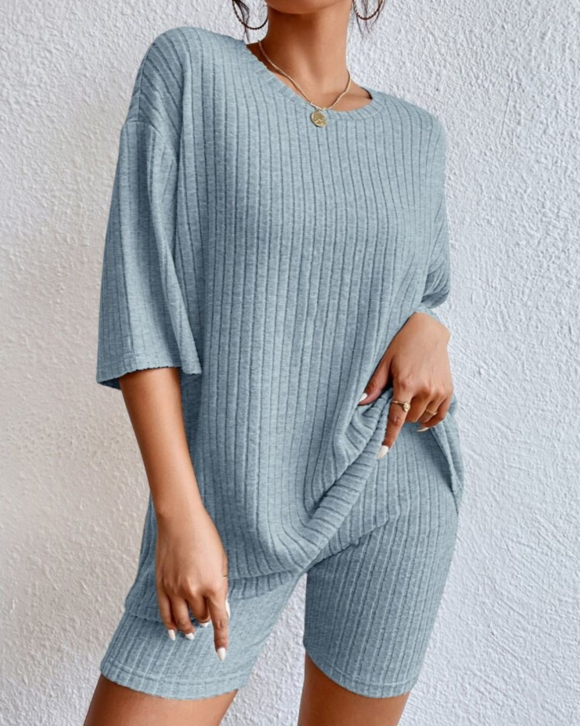 AMÉLIE – Knitted 2-Piece Set with Shorts | Style & Comfort for Spring & Summer