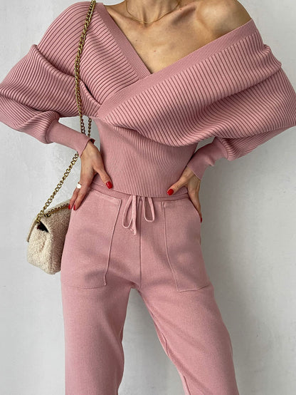 ELSA - V-NECK KNITTED - 2-PIECE SET