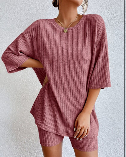 AMÉLIE – Knitted 2-Piece Set with Shorts | Style & Comfort for Spring & Summer